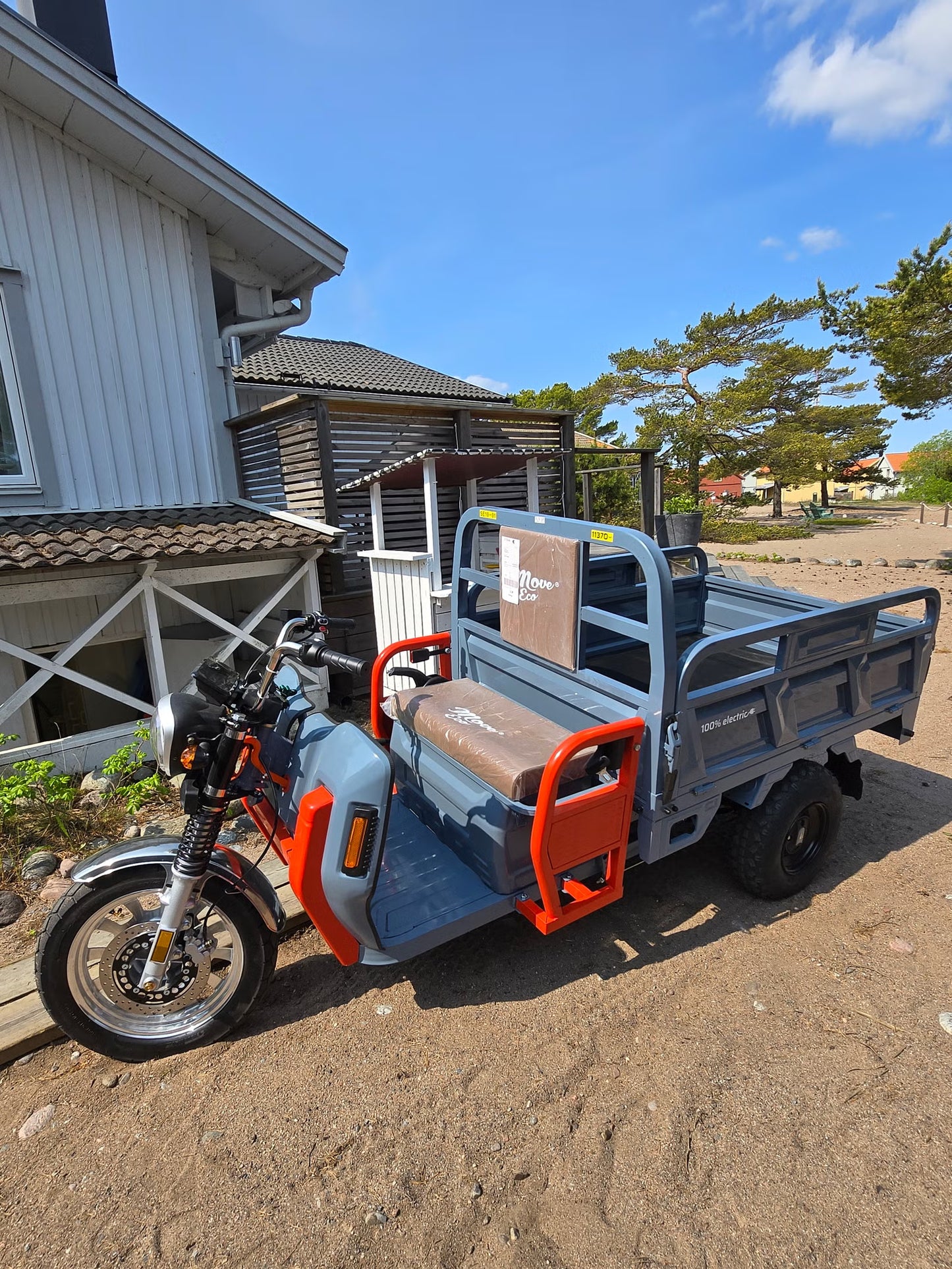 Begagnad NC09 45km/h registrerad som klass 1 moped.